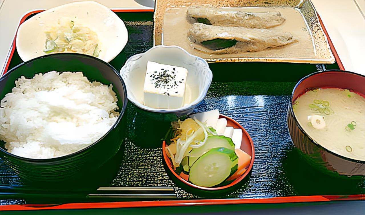 イワシのぬか炊き定食